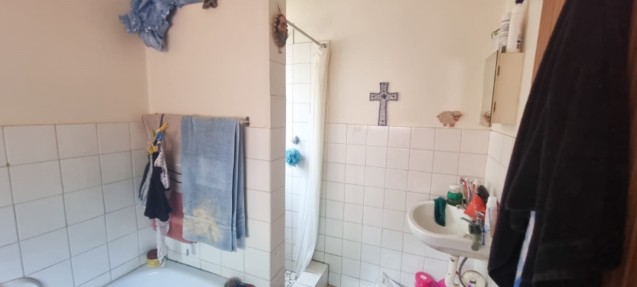 1 Bedroom Property for Sale in Meerhof North West